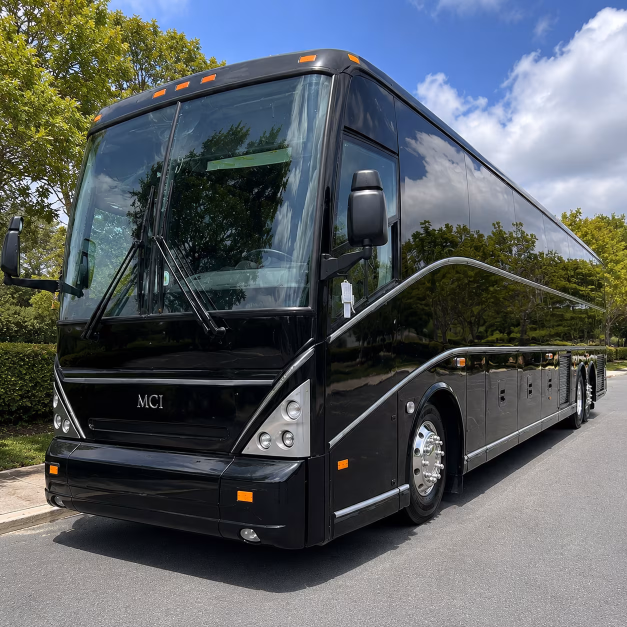 long distance charter buses for utrgv road games and regional tournaments