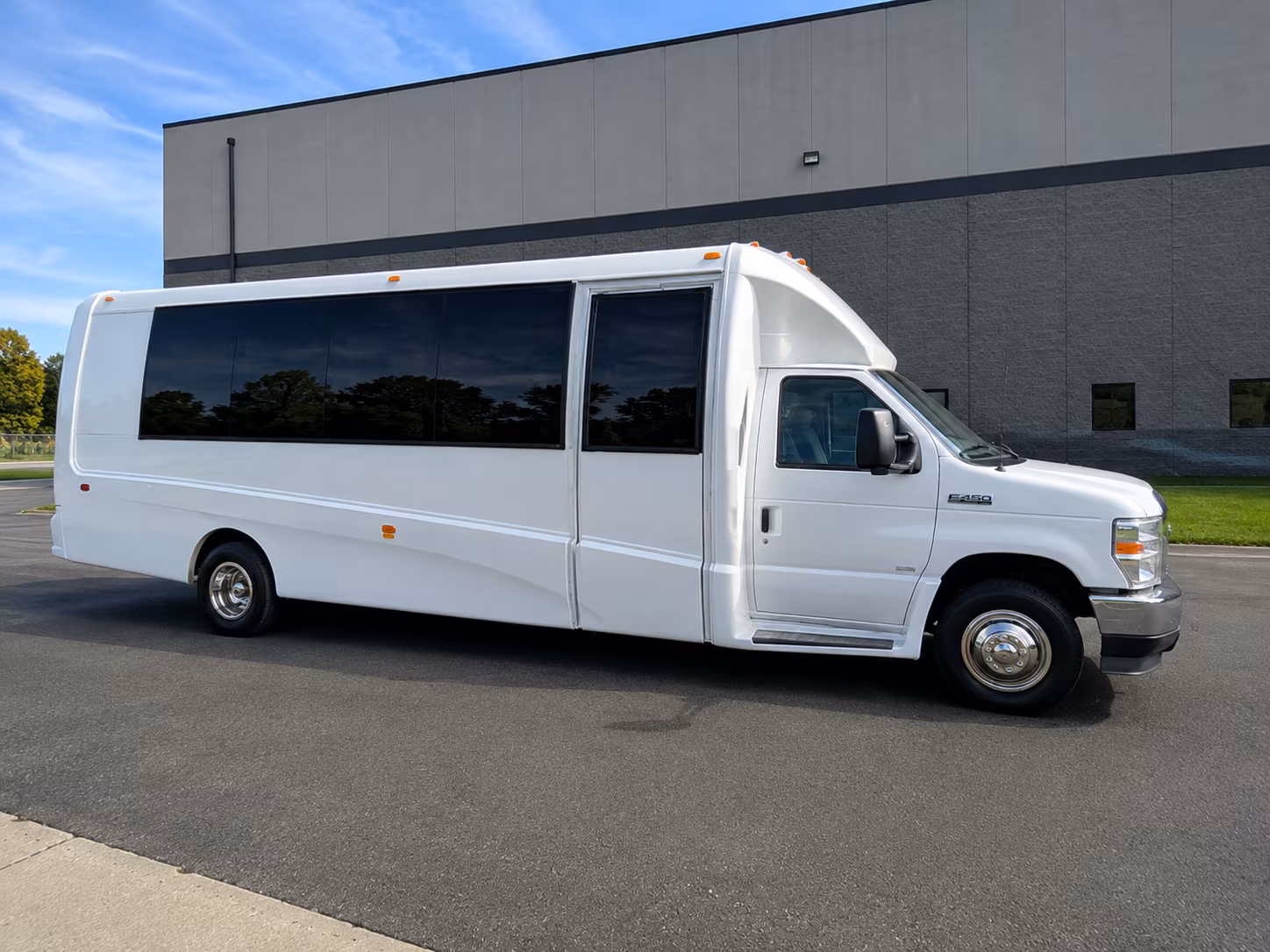 minibuses and sprinter vans for smaller edinburg prom groups